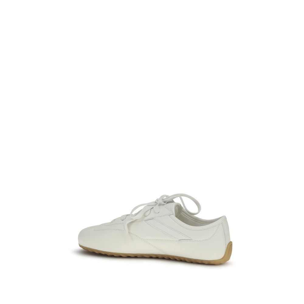 Alexander McQueen hvite kalveskinn Bos Taurus sportssneakers