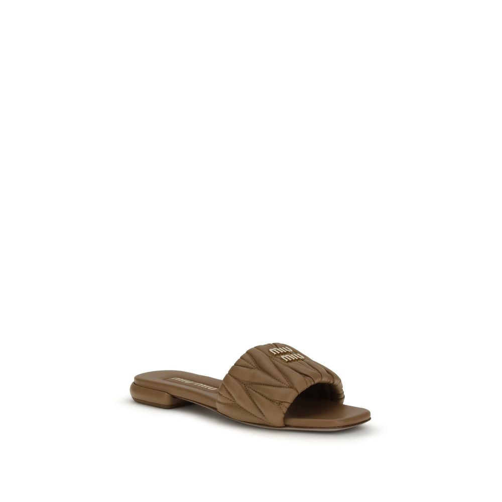 Miu Miu Beige Kalveskinn Bos Taurus Flate Sandaler