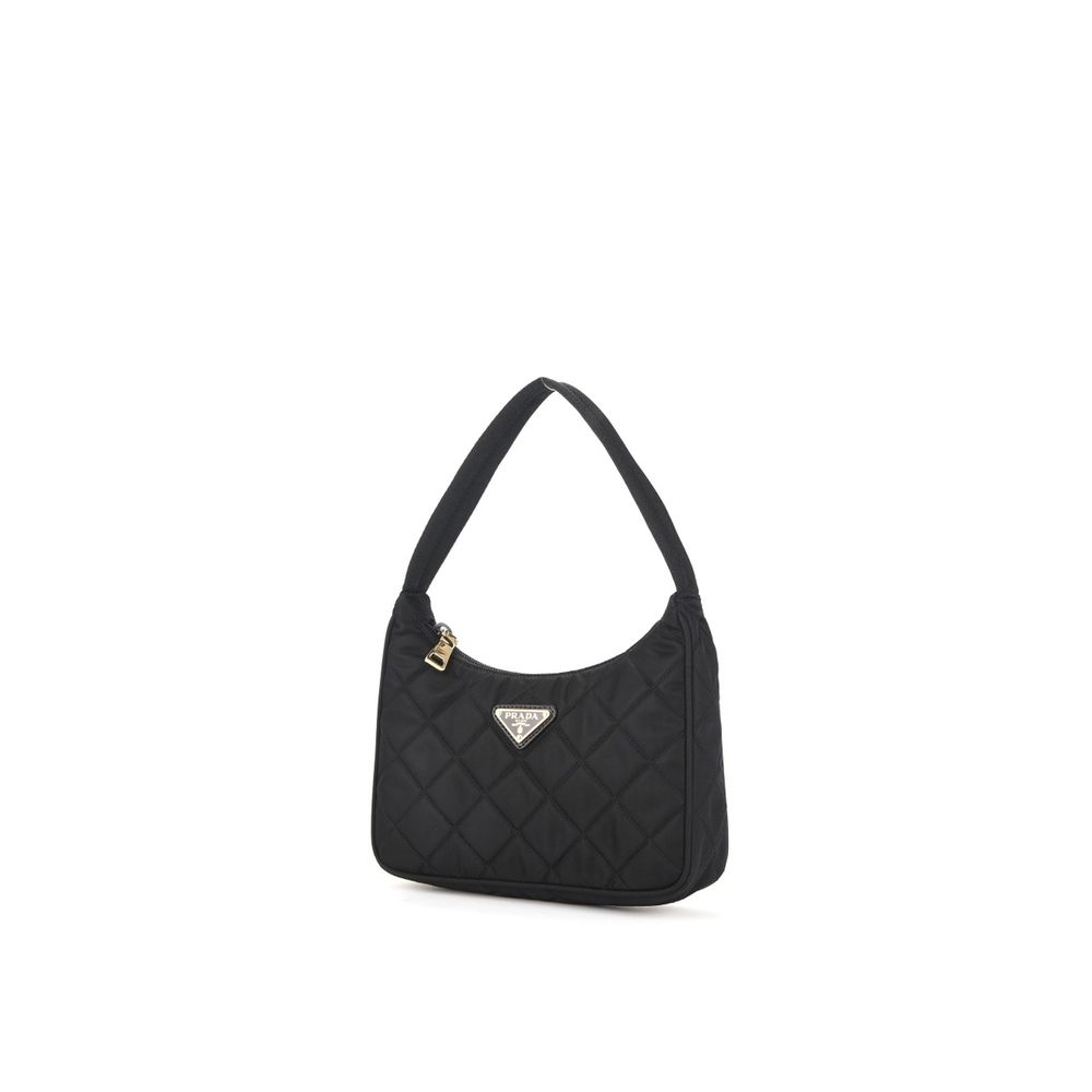 Bolso de hombro Prada de nailon negro