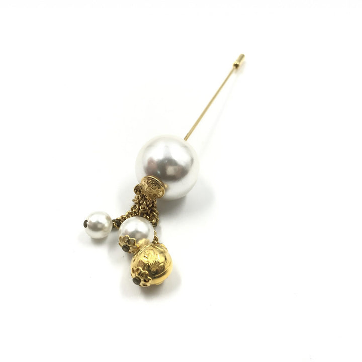 Salvatore Ferragamo Pin Brosje, Perlestil, Eske