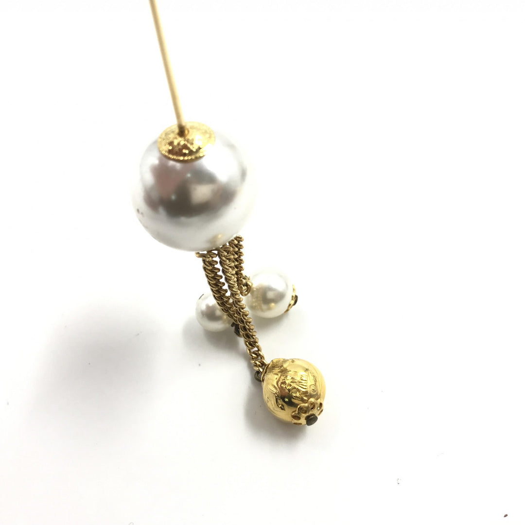 Salvatore Ferragamo Pin Brosje, Perlestil, Eske