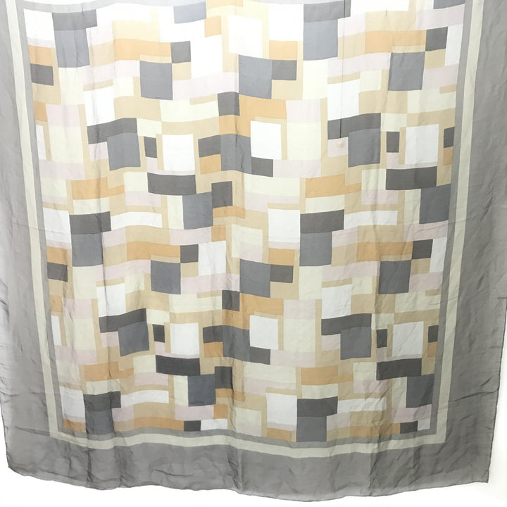 Salvatore Ferragamo-skjerf, Silke