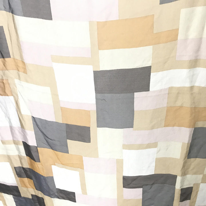 Salvatore Ferragamo-skjerf, Silke