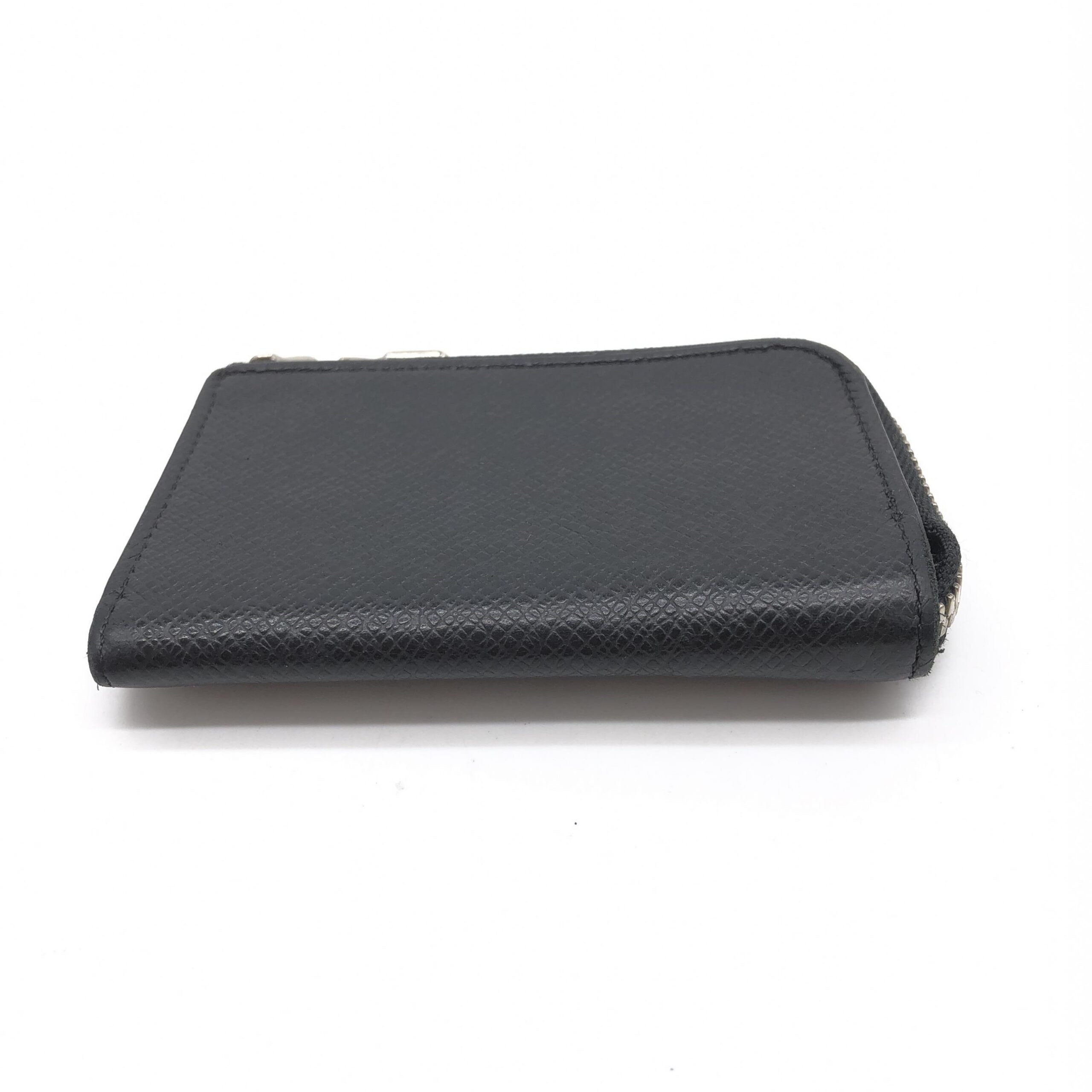 Taiga Zippy Coin Purse In Black