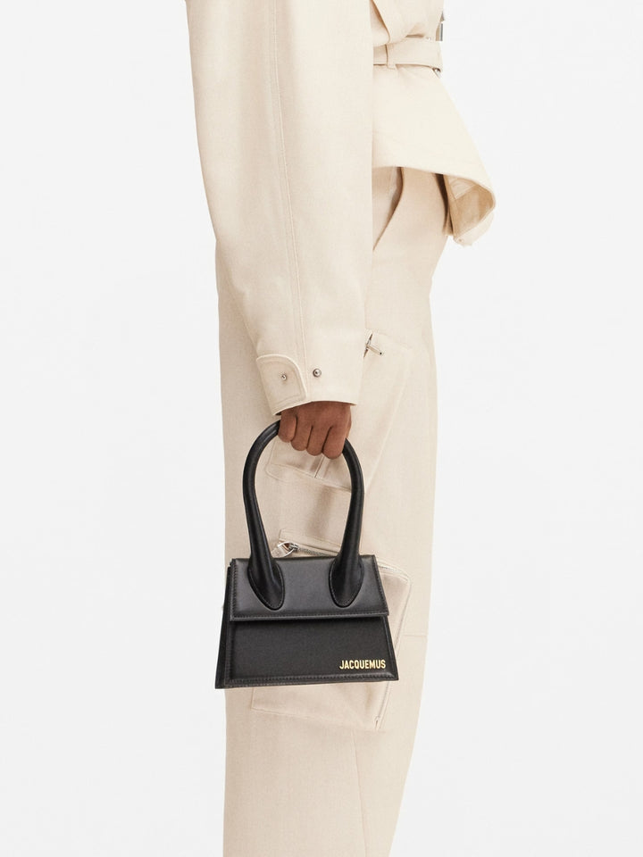 Jacquemus svart Le Chiquito Moyen-veske i skinn