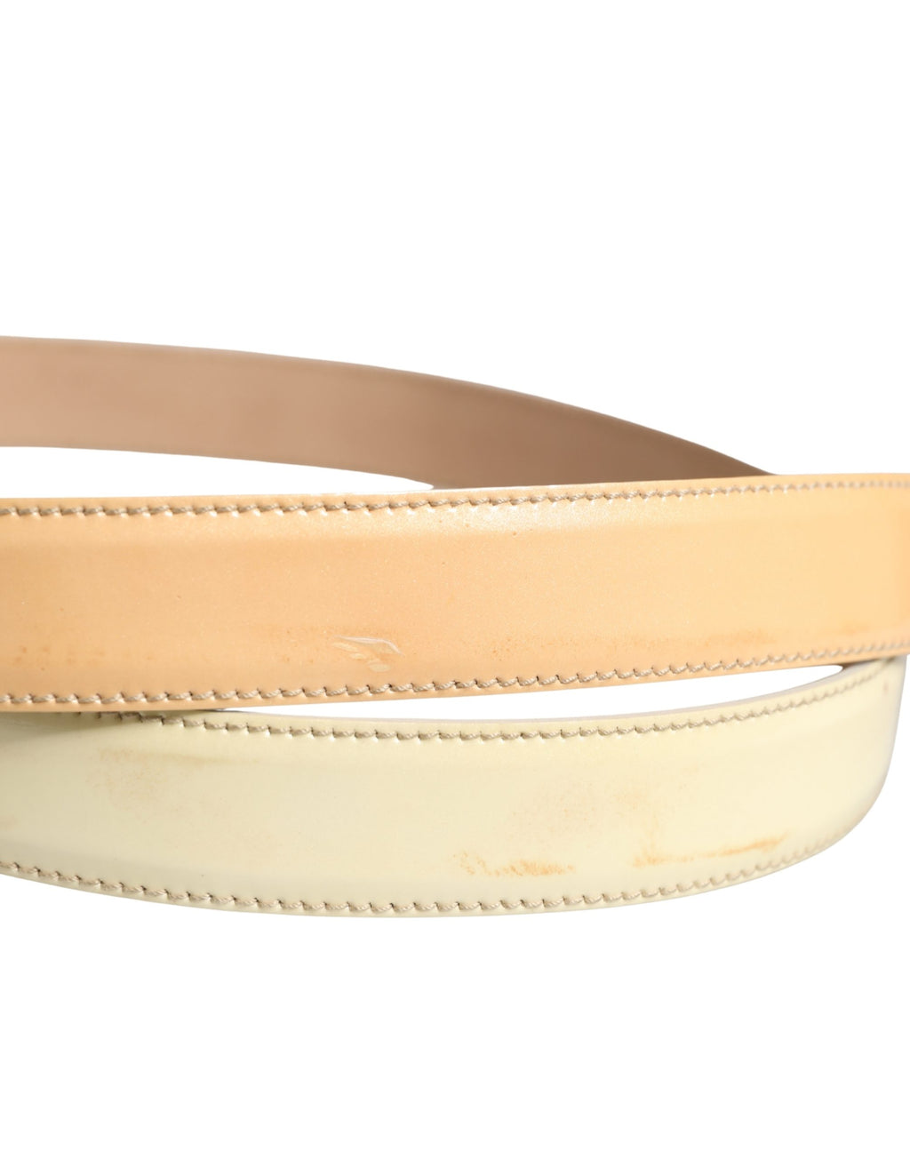 Cinturón Prada de cuero beige con logo y hebilla metálica dorada para mujer