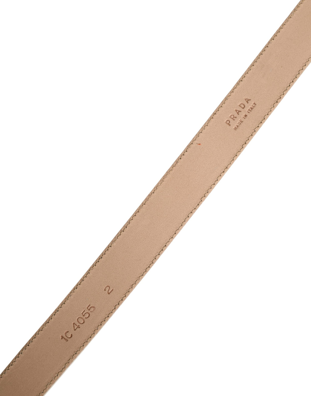 Cinturón Prada de cuero beige con logo y hebilla metálica dorada para mujer