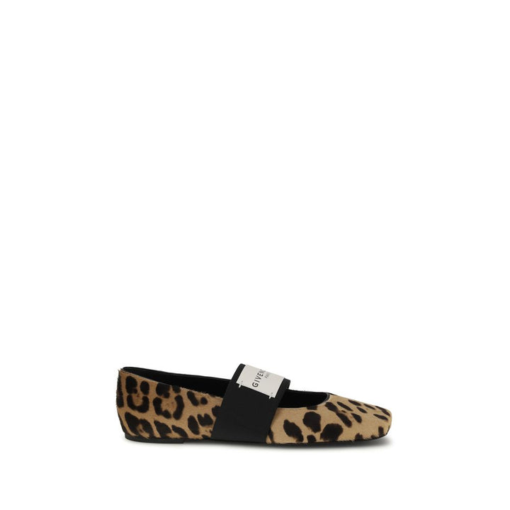 Givenchy Beige Kalveskinn Bos Taurus Ballerinasko