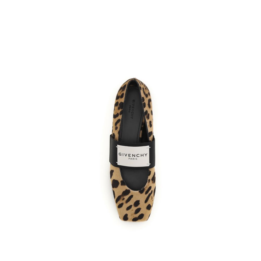 Givenchy Beige Kalveskinn Bos Taurus Ballerinasko
