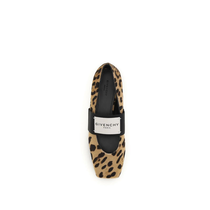 Givenchy Beige Kalveskinn Bos Taurus Ballerinasko