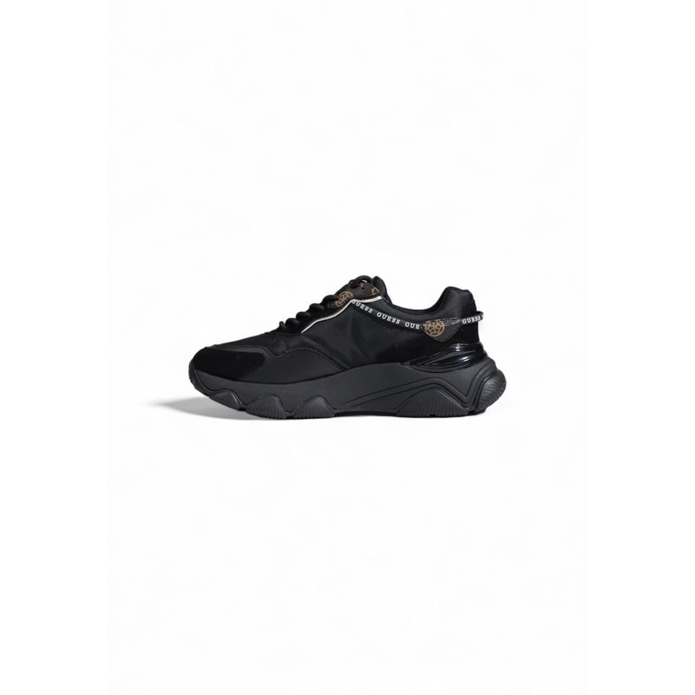 Guess Chunky joggesko i svart polyetylen