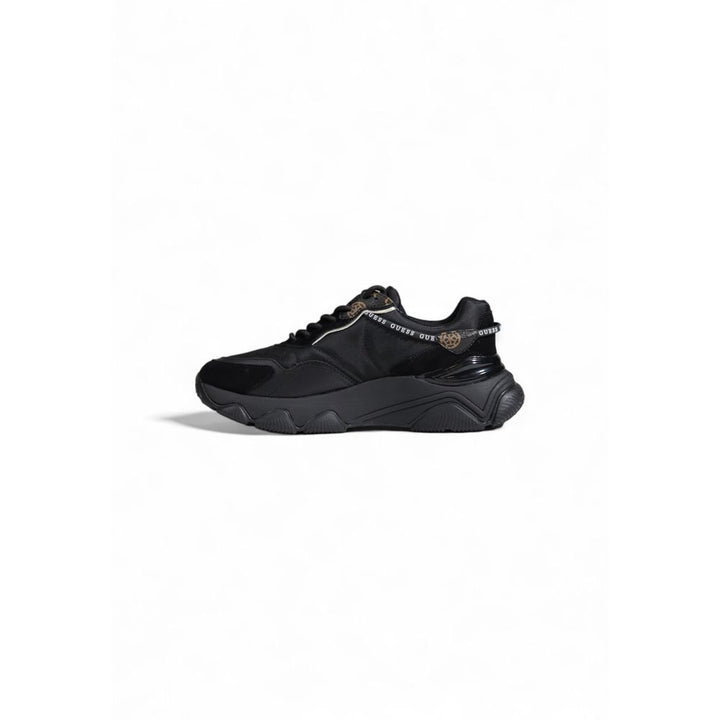 Guess Chunky joggesko i svart polyetylen