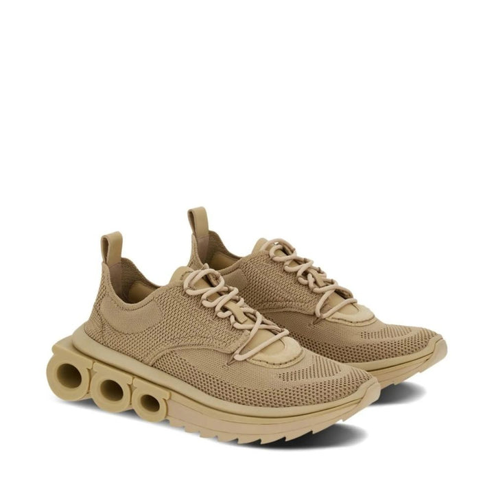 Salvatore Ferragamo Beige atletisk joggesko i stoff
