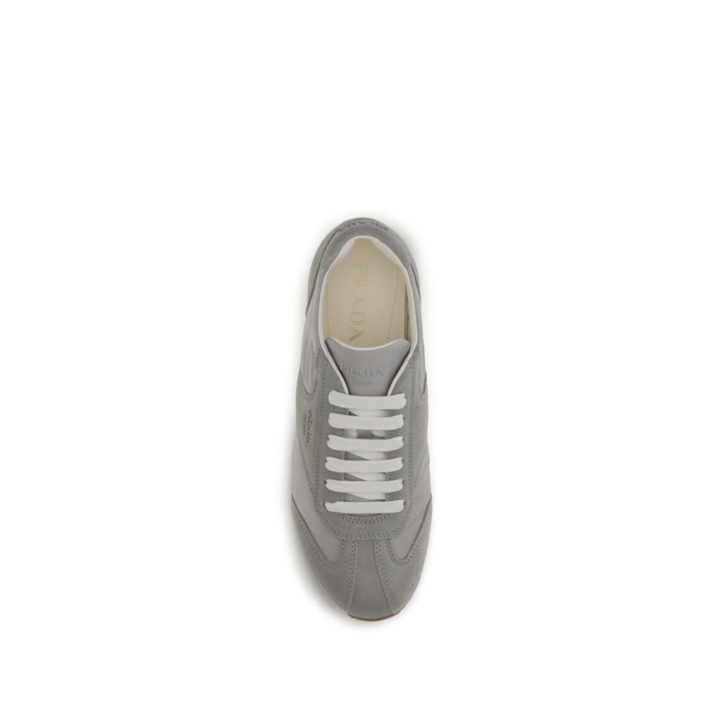 Prada grå kalveskinn Bos Taurus lave sneakers