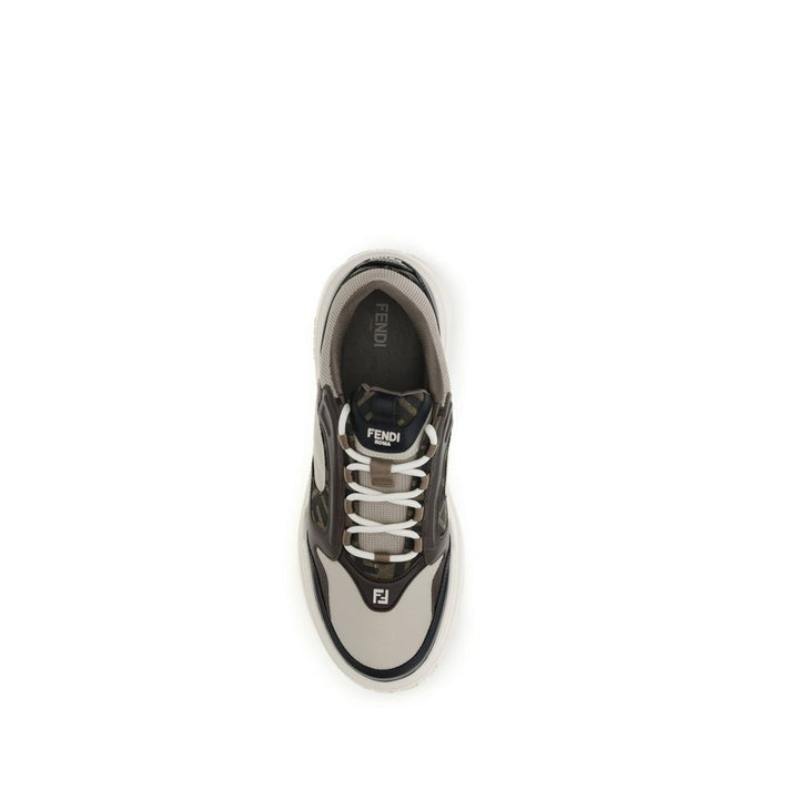 Fendi svarte kalveskinn sneakers med tykk såle