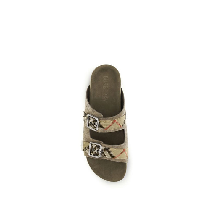 Burberry Beige Kalveskinn Flat Sandaler