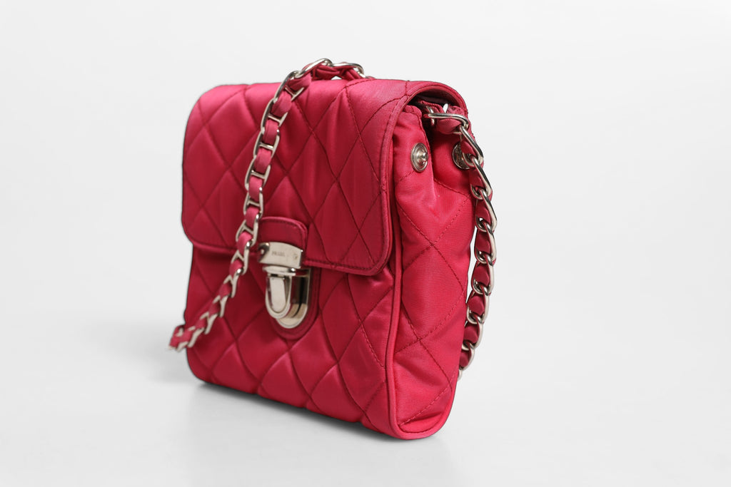Bolso cruzado Prada de solapa de nailon rosa guateado Tessuto Impuntu
