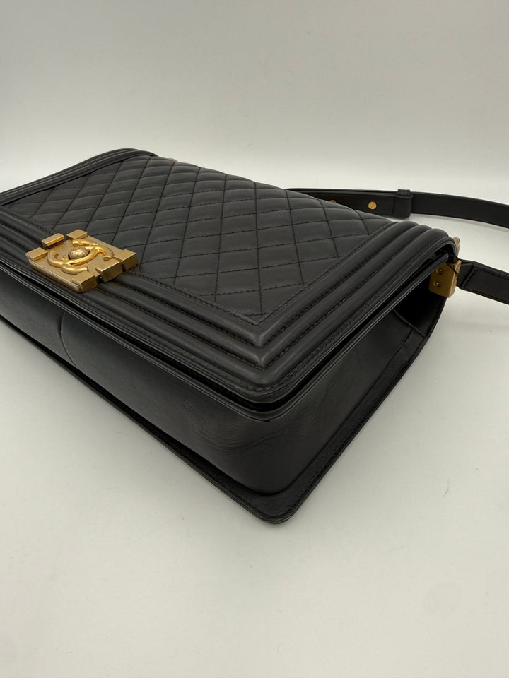 Chanel CHANEL BOY Stor Håndveske