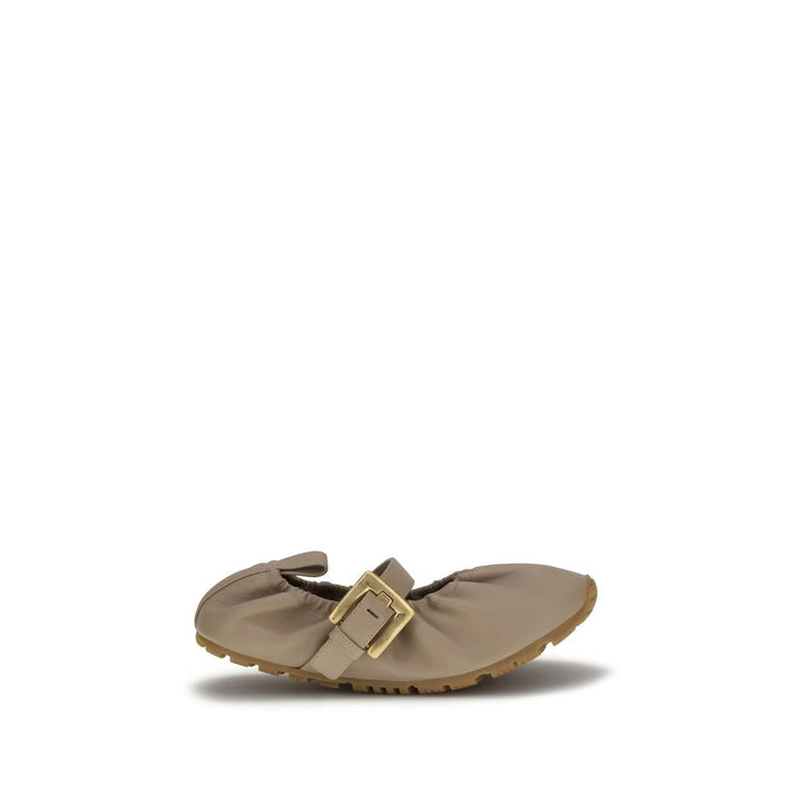 Balmain beige ballerinasko i lammeskinn fra Ovis Aries Aries