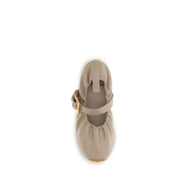 Balmain beige ballerinasko i lammeskinn fra Ovis Aries Aries
