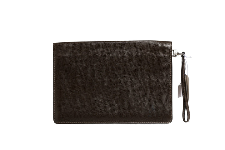 Louis Vuitton Belaia Clutch i Taiga-skinn