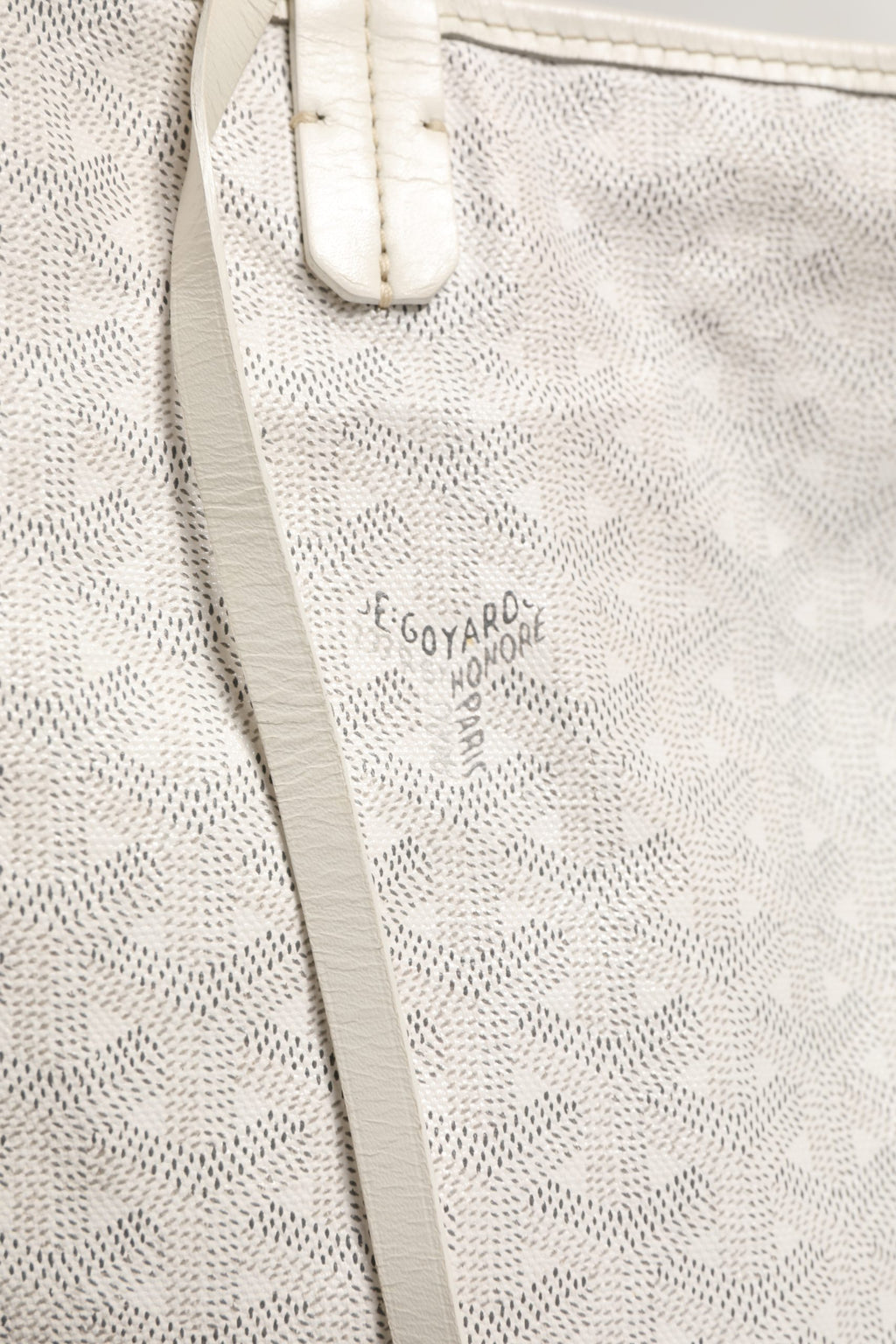 Saint Louis PM Tote Bag in Goyardine Canvas White