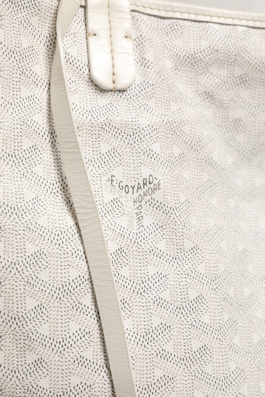 Saint Louis PM Tote Bag i Goyardine Canvas Hvit