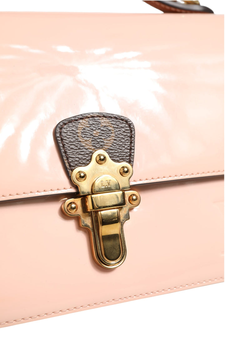 Louis Vuitton Pink Vernis and Monogram Canvas Cherrywood BB skulderveske