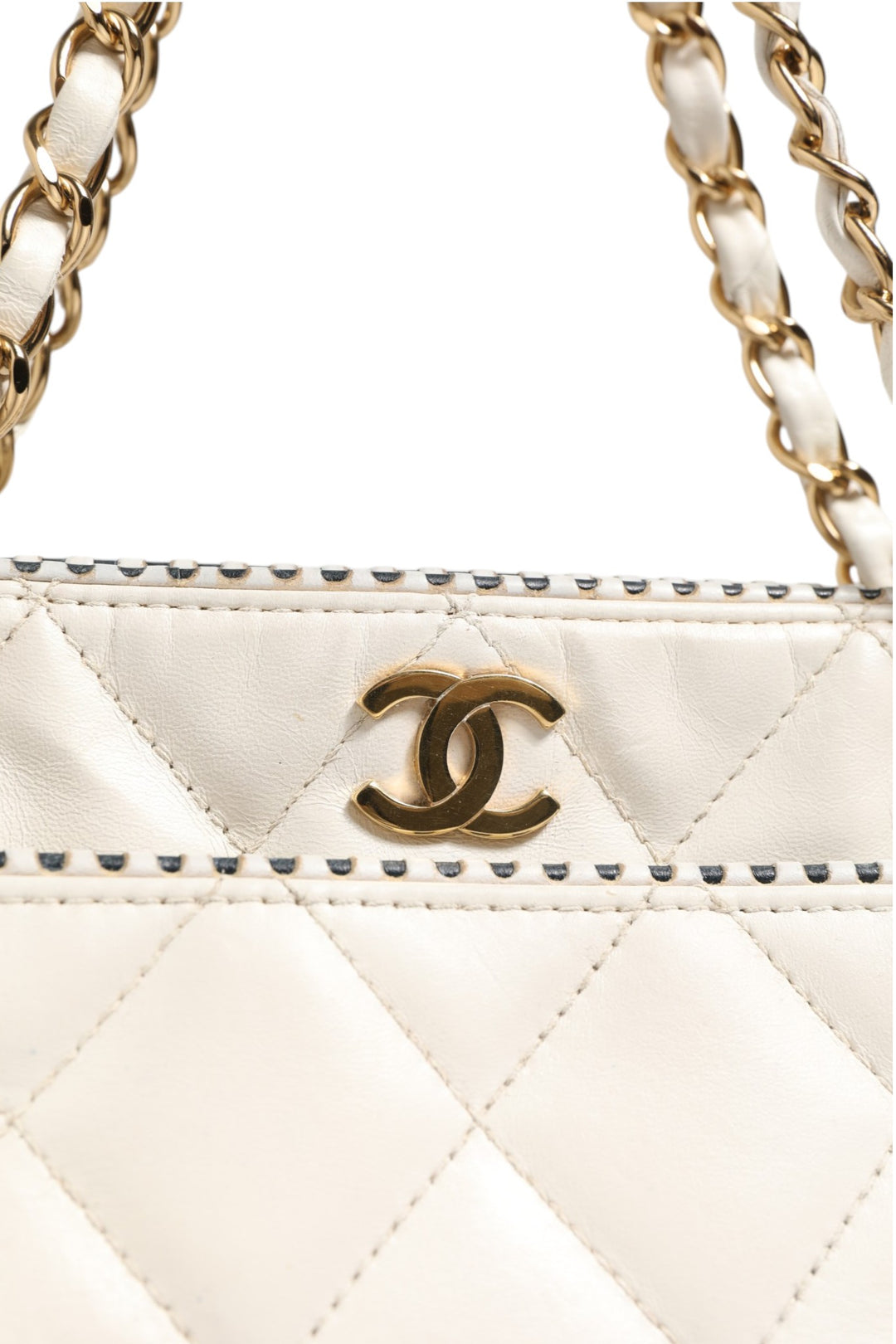 Chanel Shiny Calfskin Quilted Mini 22 Hvit 1792563