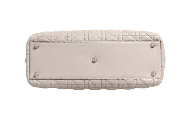 Christian Dior Lady Dior Stor Grå Cannage Lammeskinnsveske