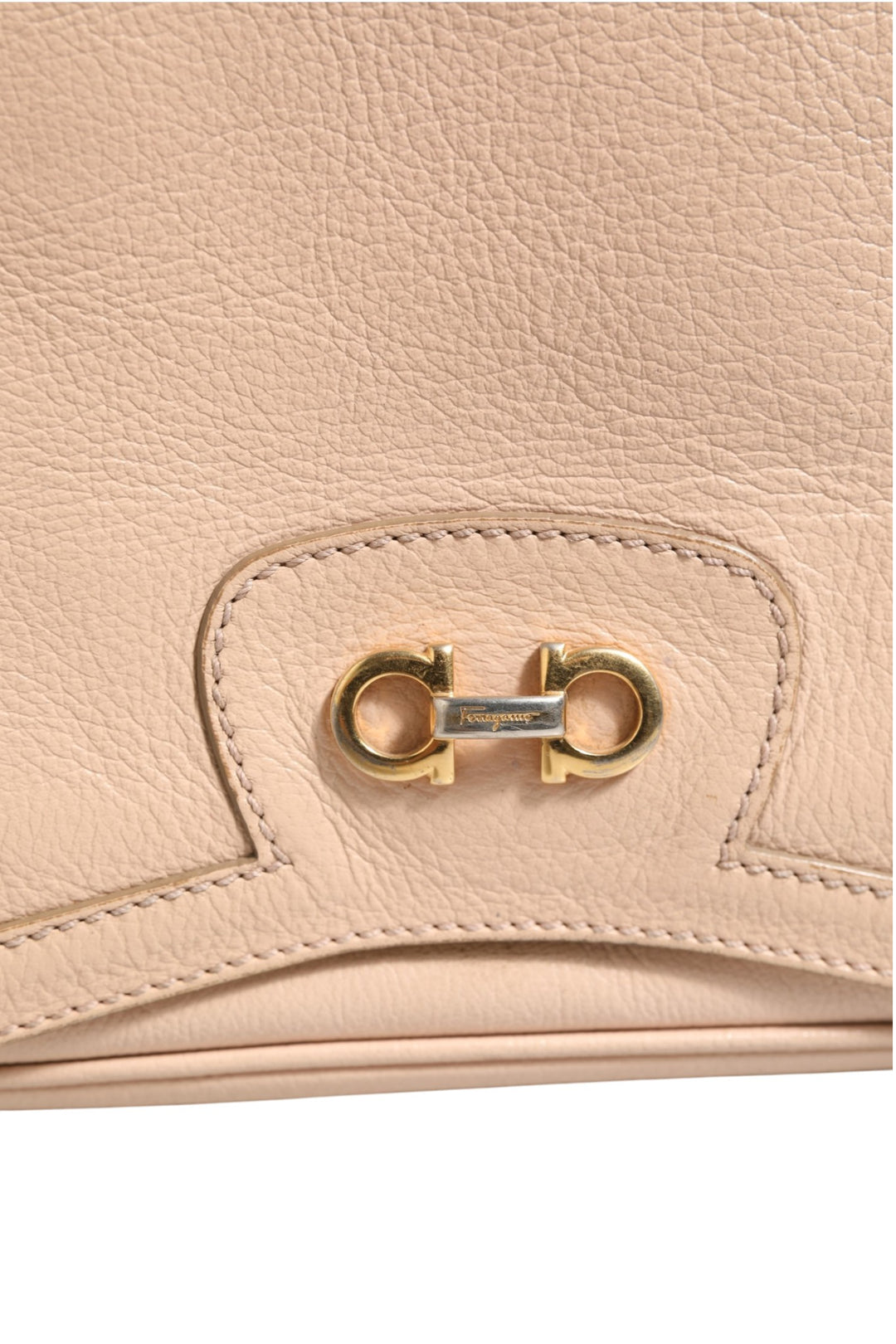Salvatore Ferragamo Gancini Skulderveske
