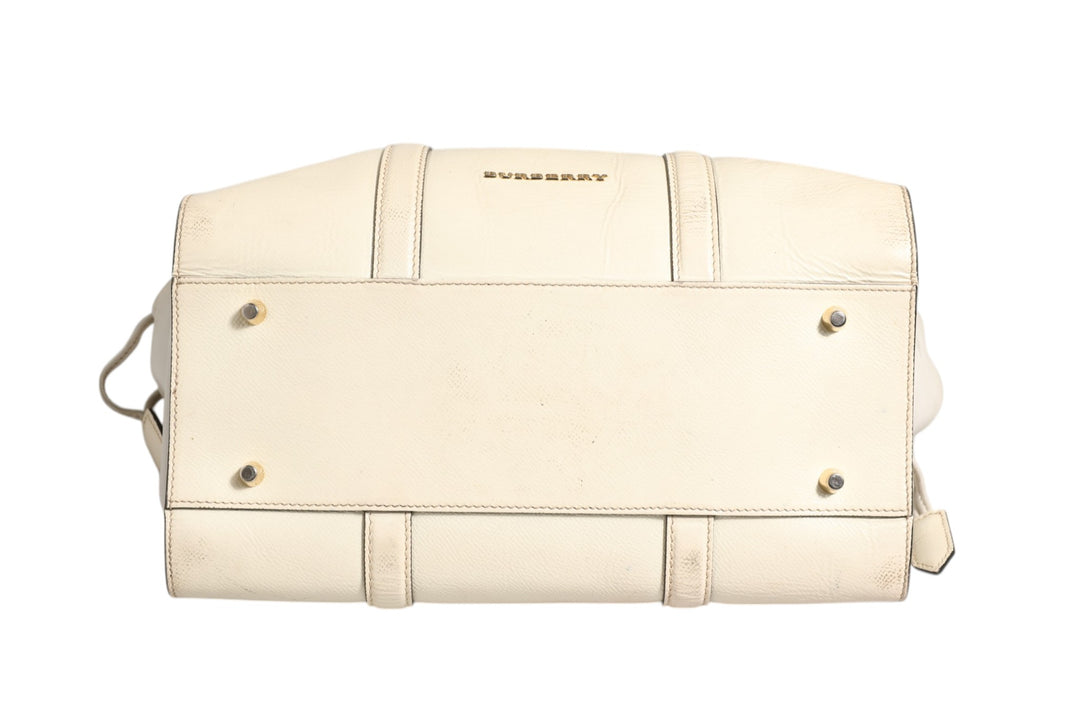 Burberry Chalk White stor veske i skinn