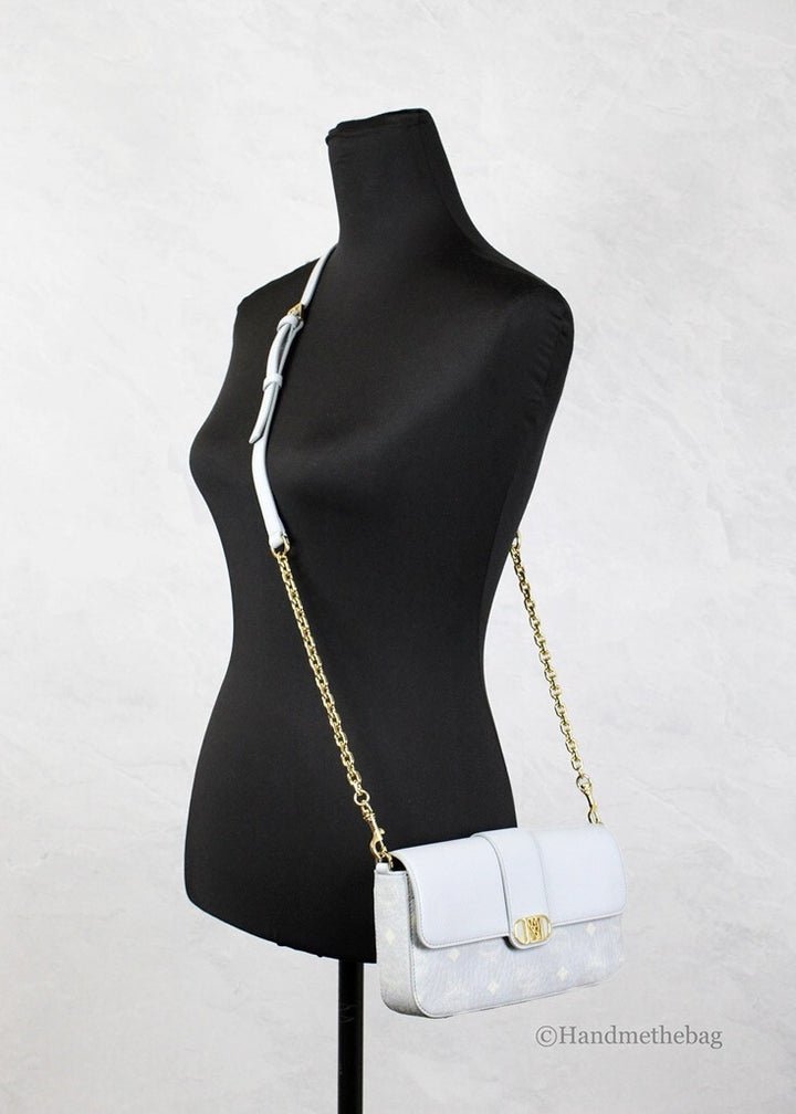 MCM Small Mode Travia Pebbled Visetos Skinn Skulder Crossbody Clutchveske