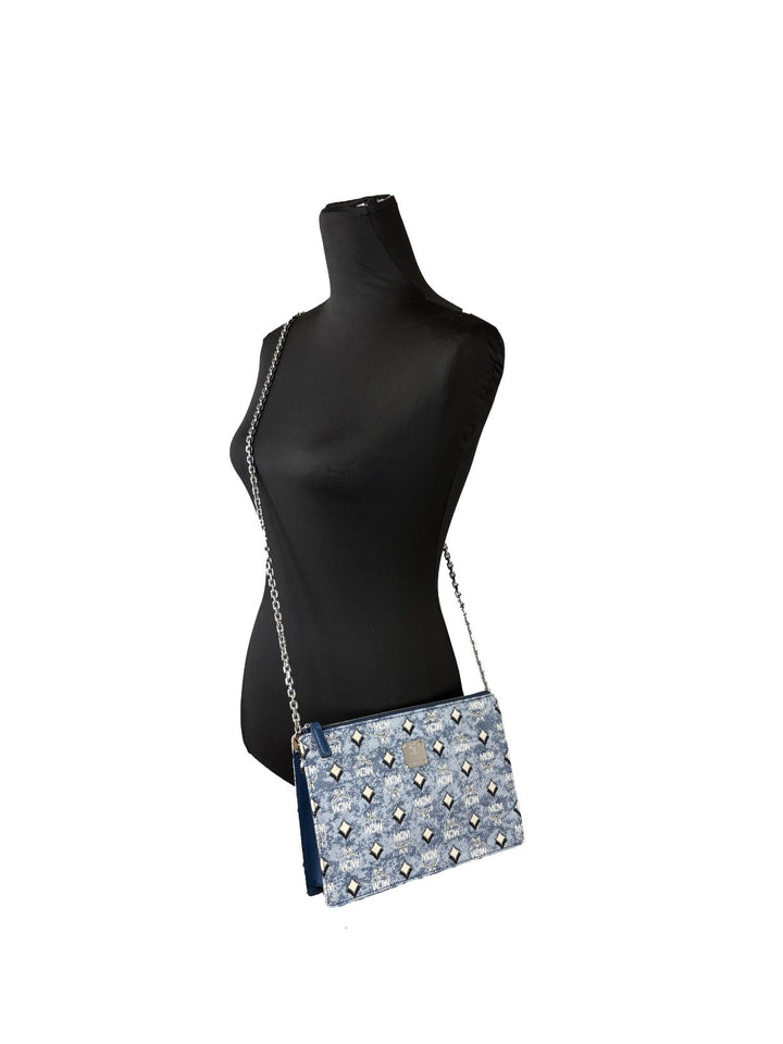 MCM Aren Flat Pouch Skulderveske i Denim