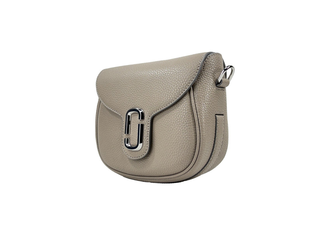 Marc Jacobs skinnveske med saldesign og crossbody-stropp