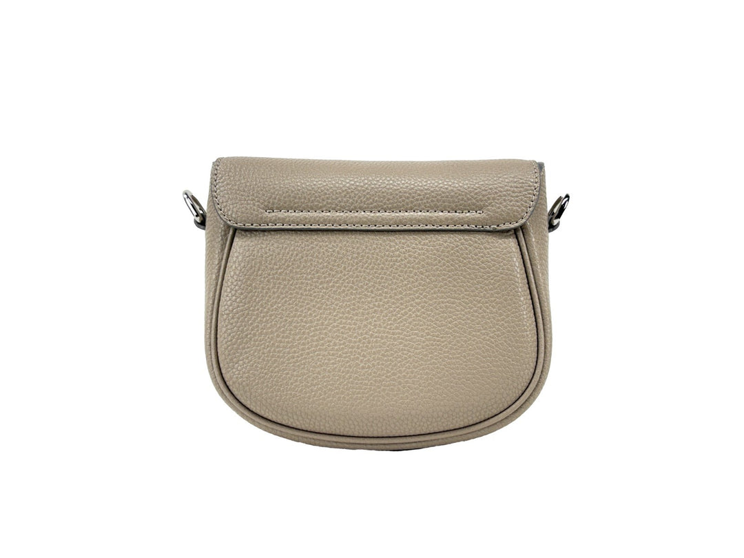 Marc Jacobs skinnveske med saldesign og crossbody-stropp
