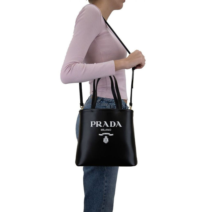 Prada Svart Kalveskinn Toteveske