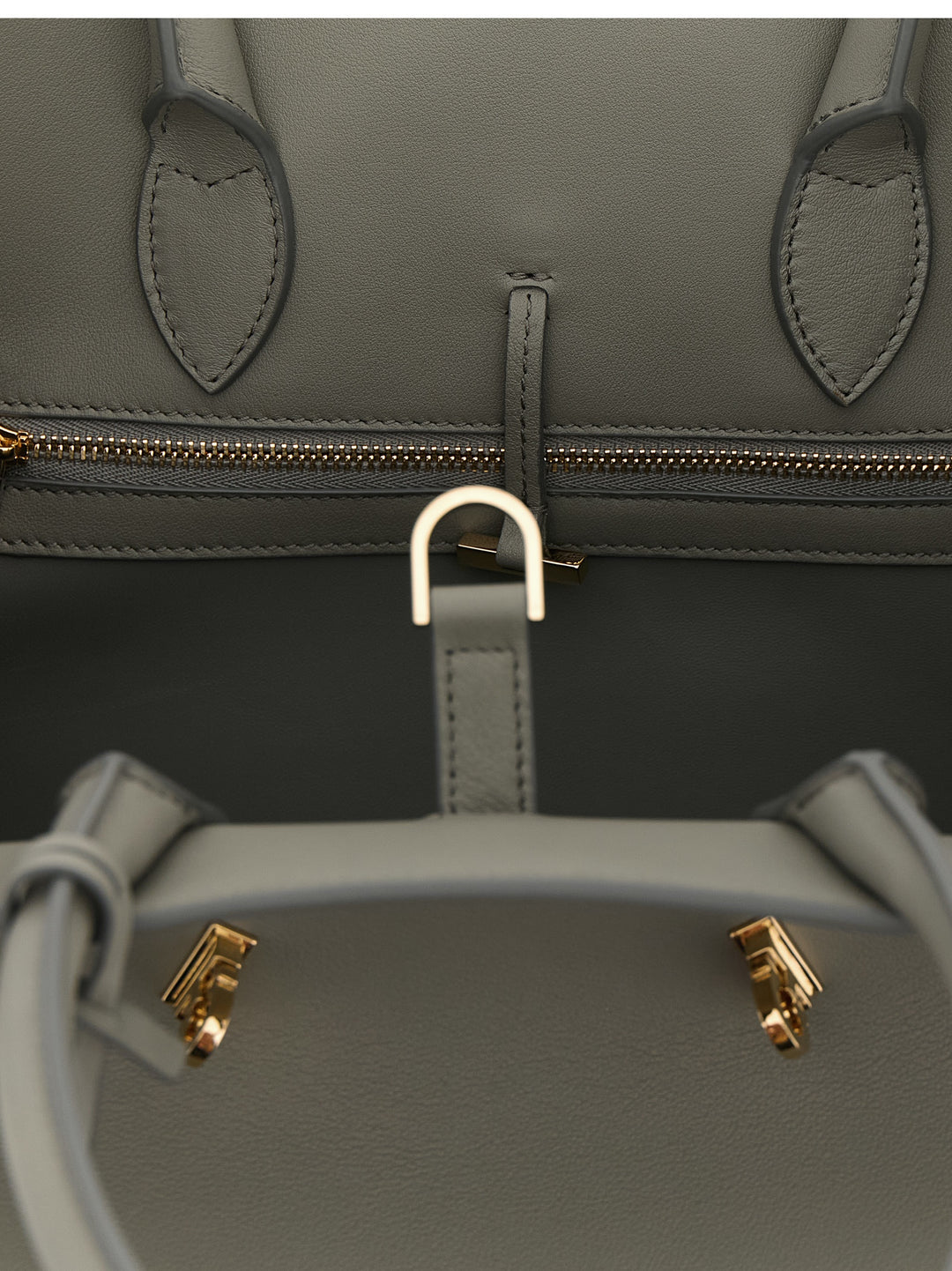 Ferragamo håndveske i grått kalveskinn