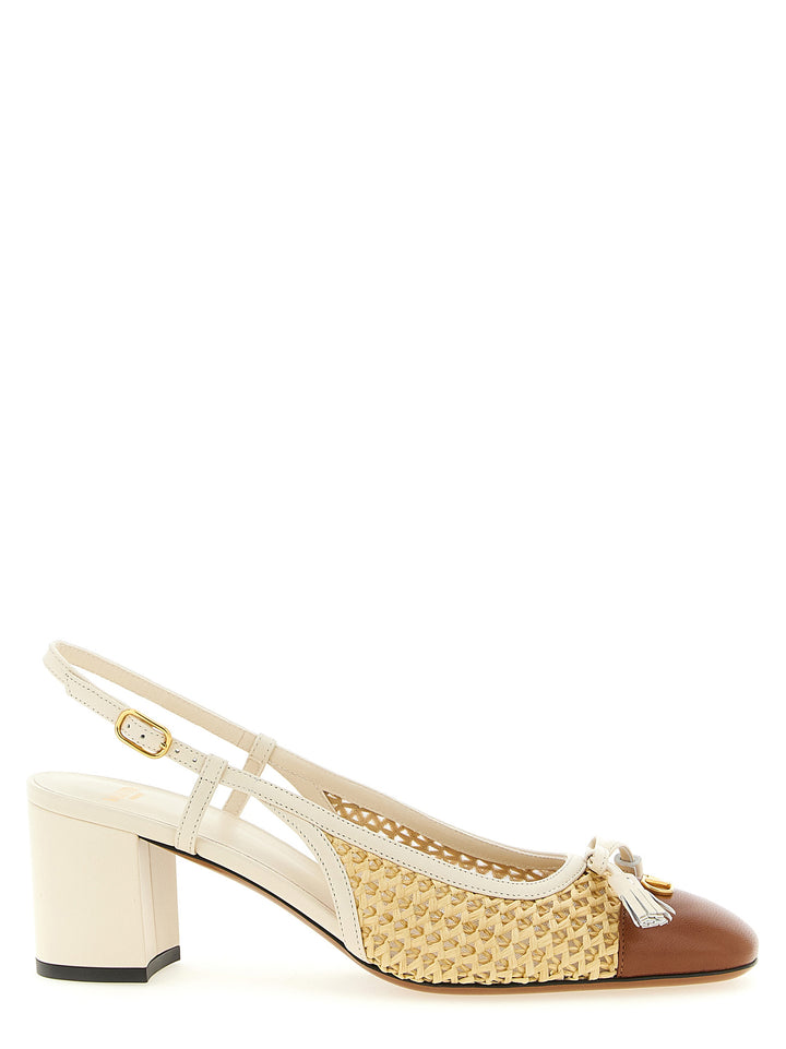 Valentino Garavani Beige Pumps i Geiteskinn med Mellomhøy Hæl