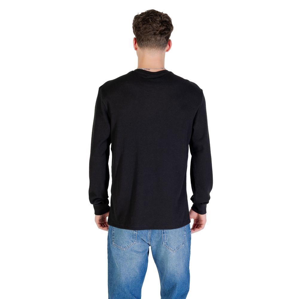 Calvin Klein Jeans Svart Langermet T-skjorte i Bomull