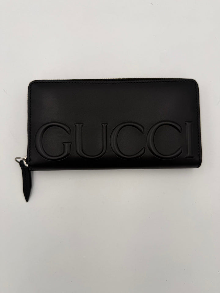 Gucci GUCCI Glidelås Sort Pregende Logo Lommebok