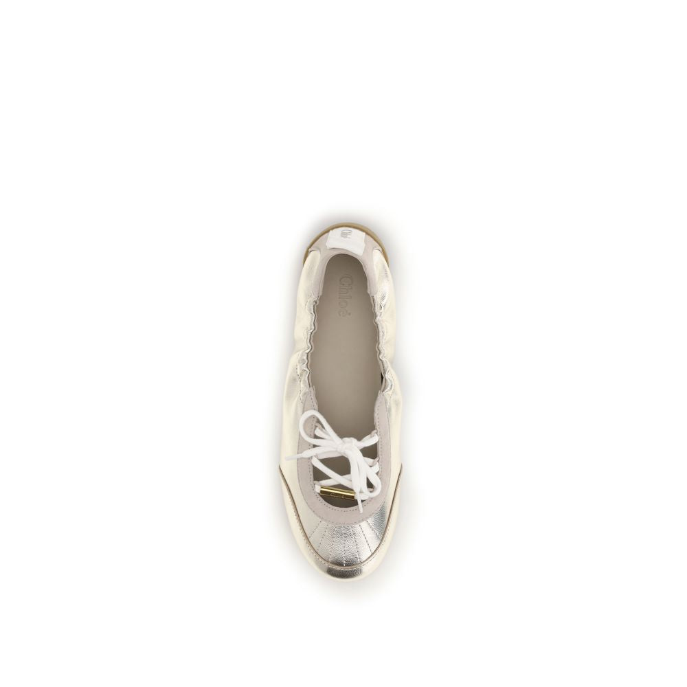 Chloé Silver Calf Leather Bos Taurus Joggesko