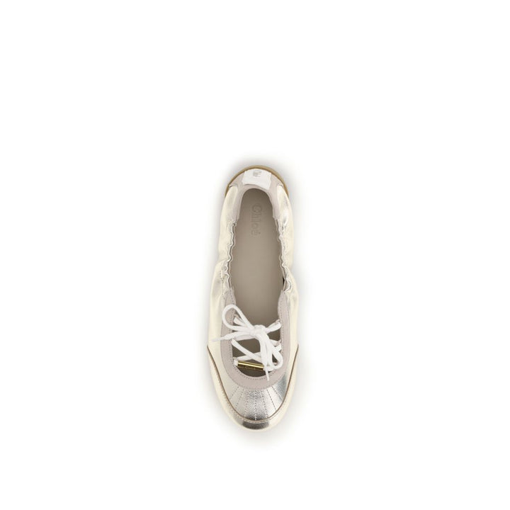 Chloé Silver Calf Leather Bos Taurus Joggesko