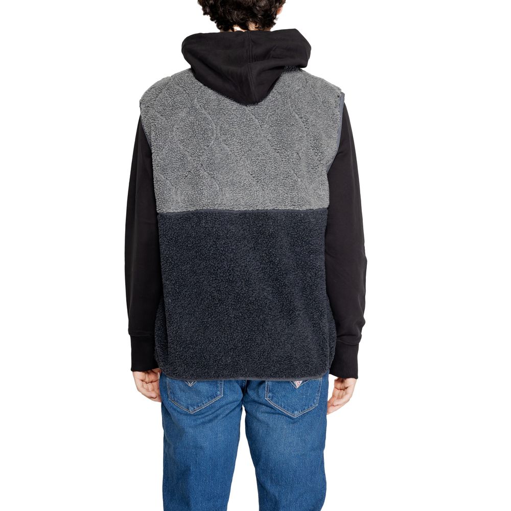 Tommy Hilfiger Jeans Svart Ermeløs Jakke i Resirkulert Polyester