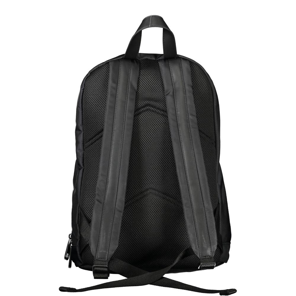 Calvin Klein svart polyester ryggsekk for menn