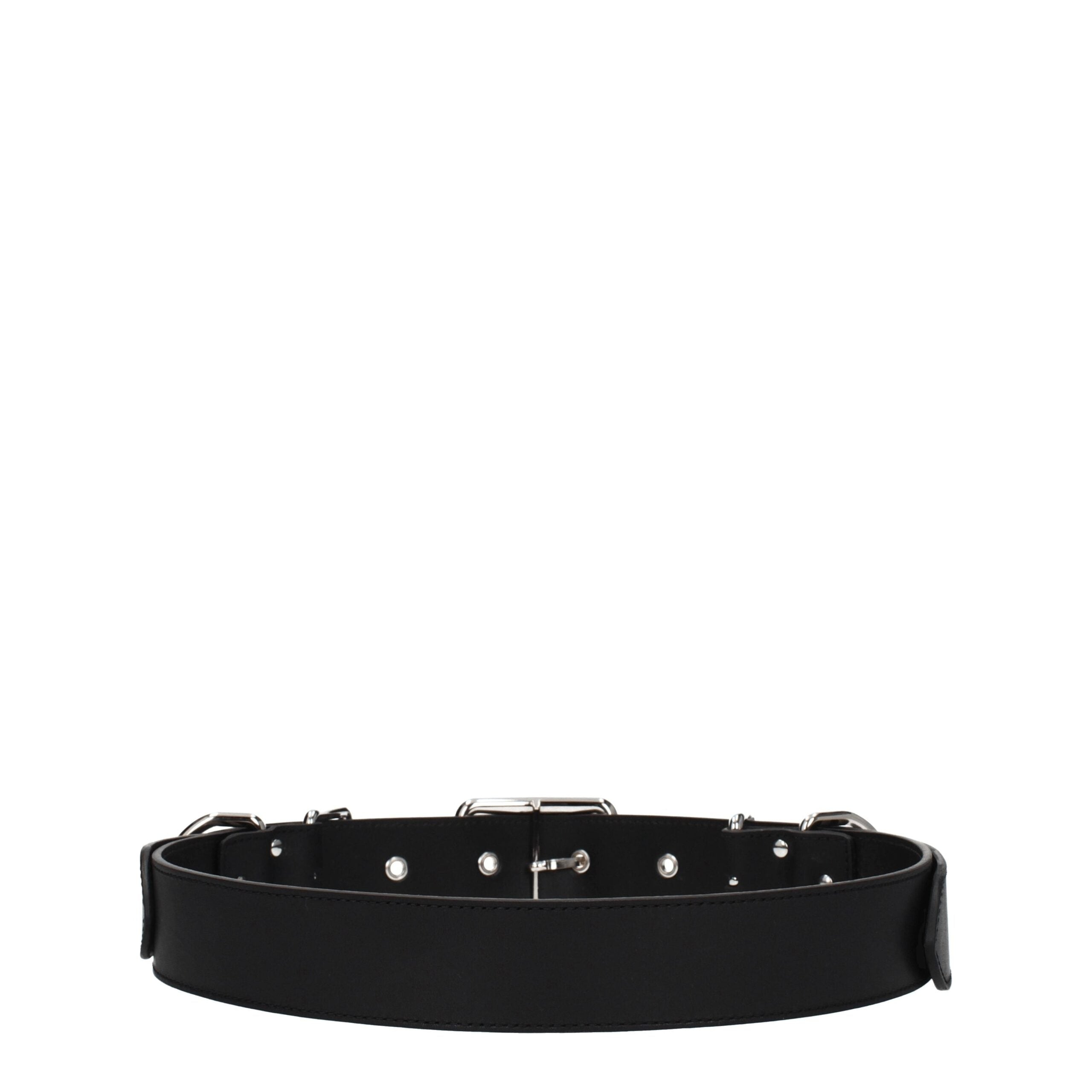 Cinturón de cuero negro
