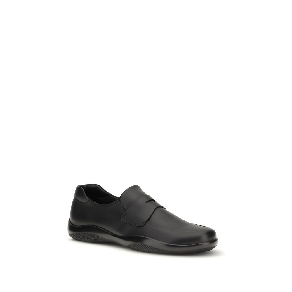 Mocasines Prada sin cordones de piel de becerro negra Bos Taurus