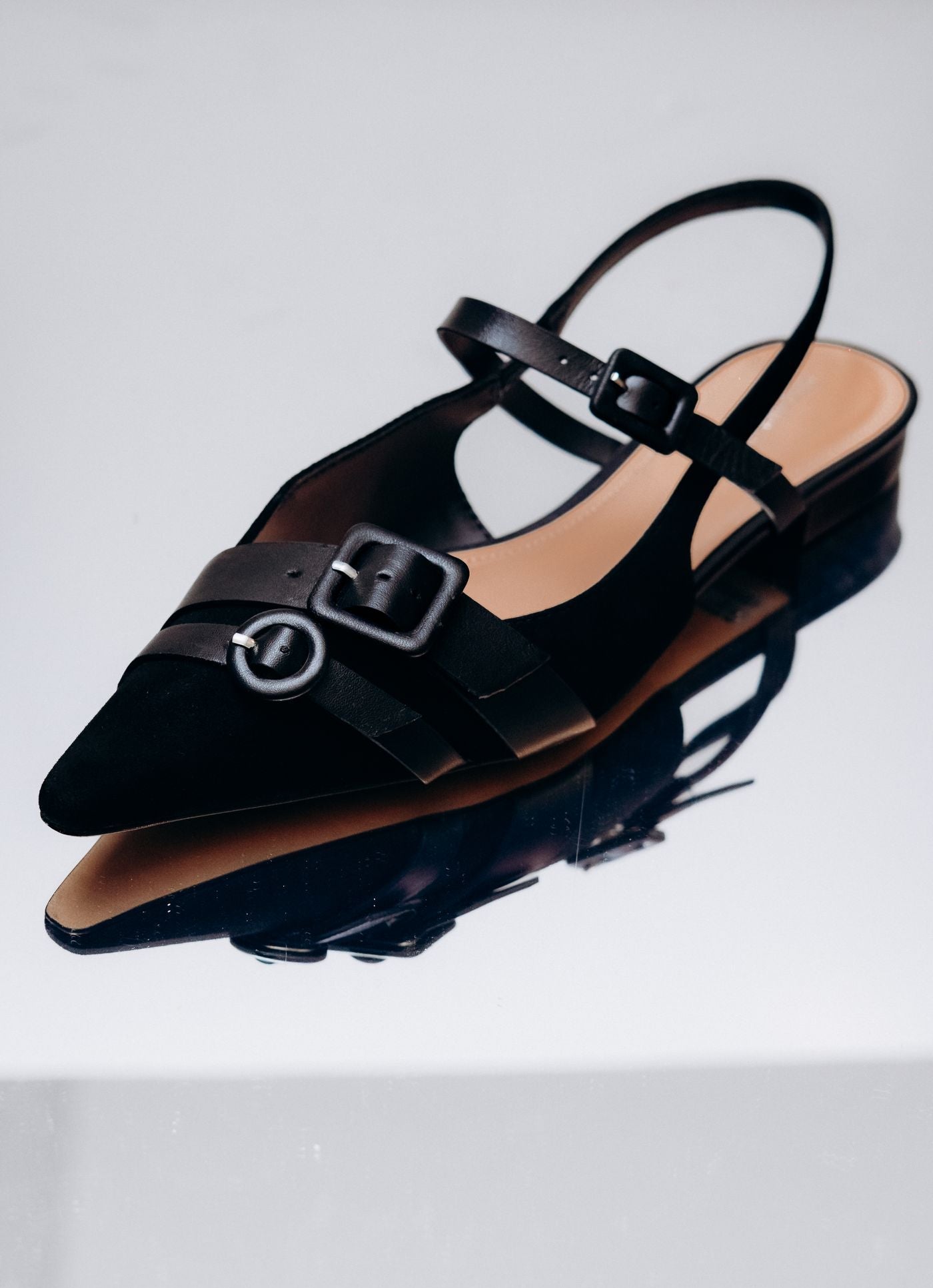 Leather slingback pumps